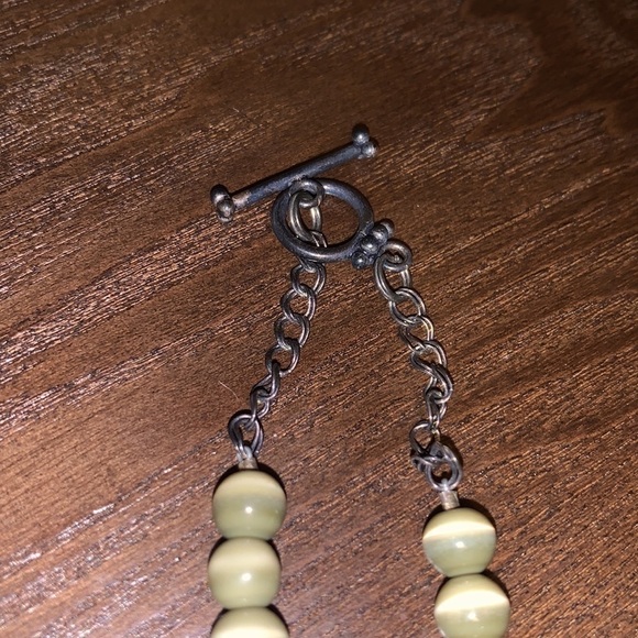 Green & Silver Stone Necklace & Earring Set Light Green Agate Like Beads - Picture 9 of 9